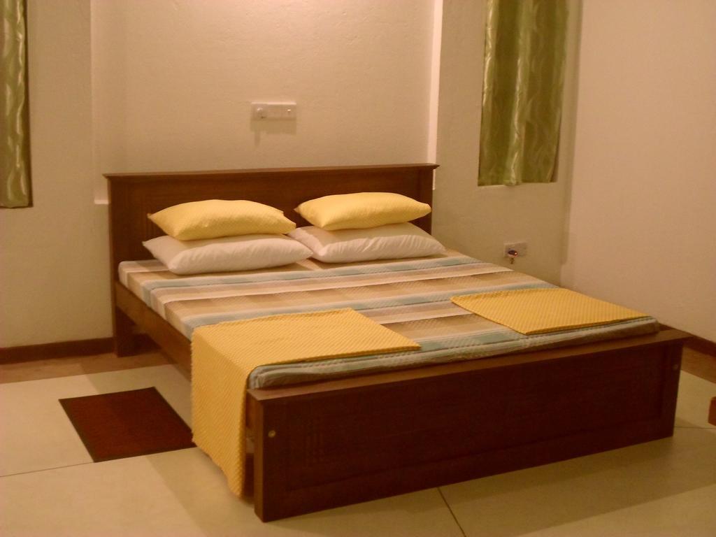 Nilas Guesthouse Hikkaduwa Bilik gambar