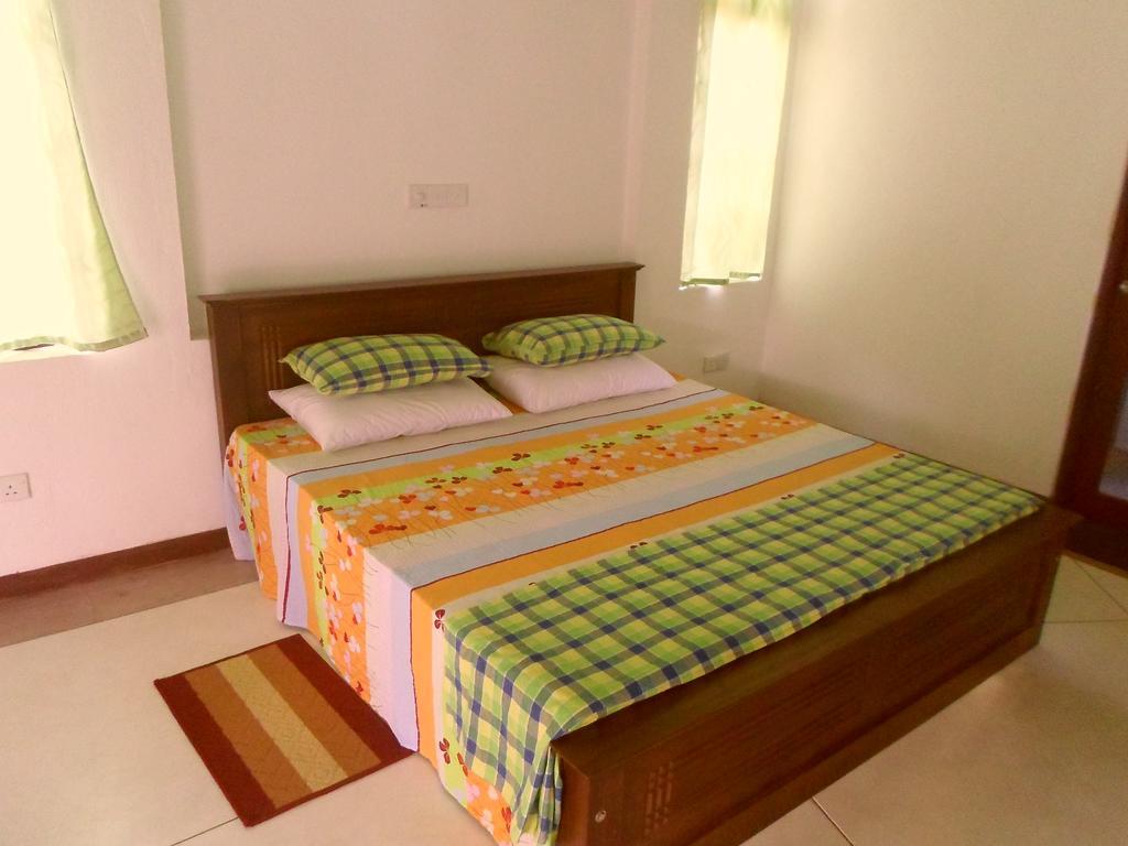 Nilas Guesthouse Hikkaduwa Luaran gambar